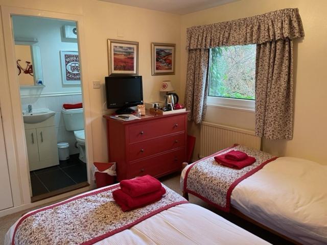 Dana Villa Holiday Accommodation 오반 외부 사진