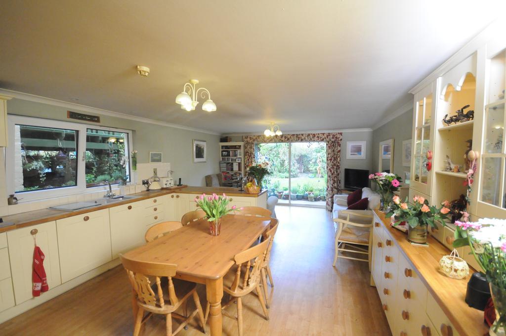 Dana Villa Holiday Accommodation 오반 외부 사진