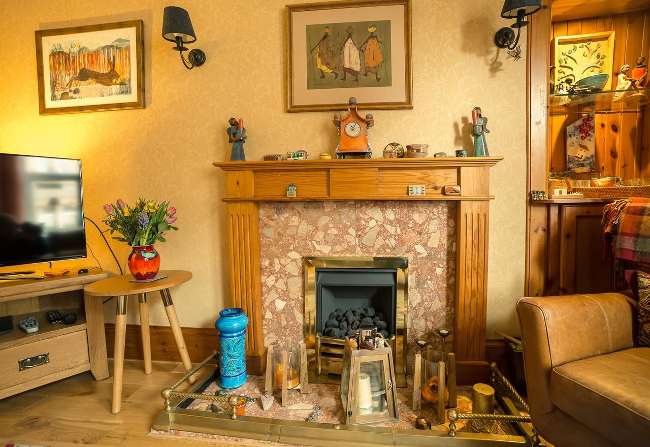 Dana Villa Holiday Accommodation 오반 외부 사진
